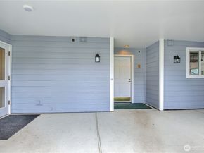 4081 224th Lane SE 107, Issaquah WA 98029