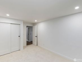 14824 119th Ave NE, Kirkland WA 98034