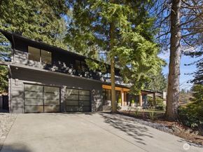 14824 119th Ave NE, Kirkland WA 98034