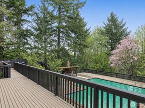 16521 NE 1st Place, Bellevue WA 98008