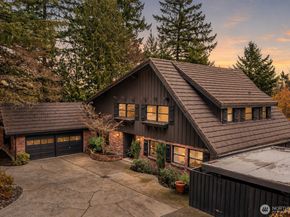 16521 NE 1st Place, Bellevue WA 98008