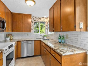 8505 236th Street SW, Edmonds WA 98026