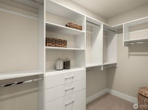 14812 NE 143rd Street 32, Woodinville WA 98072