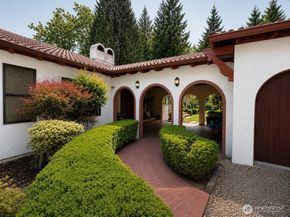 16409 NE 43rd Ct, Redmond WA 98052