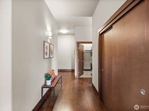 4005 NE 3rd Place E, Renton WA 98056