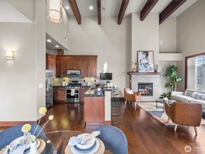 4005 NE 3rd Place E, Renton WA 98056