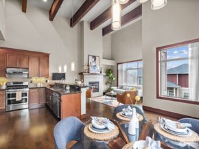 4005 NE 3rd Place E, Renton WA 98056