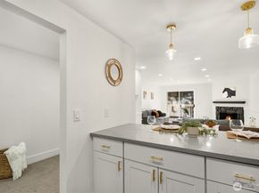 14527 NE 40th Street G104, Bellevue WA 98007