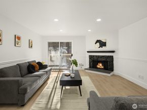 14527 NE 40th Street G104, Bellevue WA 98007
