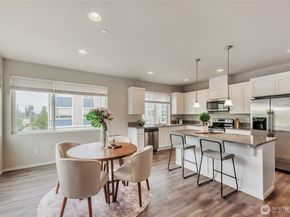 3312 156th Street SW A4, Lynnwood WA 98087