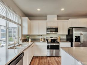 3312 156th Street SW A4, Lynnwood WA 98087