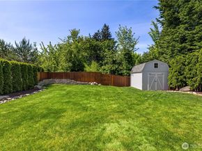 5001 70th Place SW, Mukilteo WA 98275