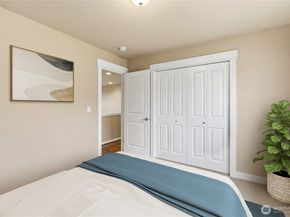 5001 70th Place SW, Mukilteo WA 98275