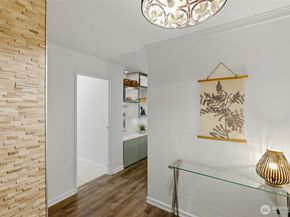 1737 Harbor Avenue S306, Seattle WA 98126
