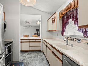 5018 301st Drive S, Auburn WA 98001