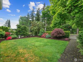 11225 NE 53rd Street, Kirkland WA 98033