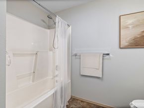14819 29th Avenue W L304, Lynnwood WA 98087