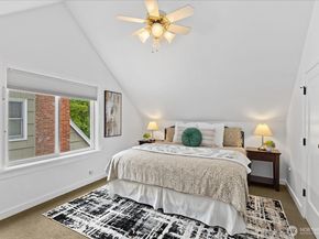 1020 NE 100th Street, Seattle WA 98125