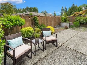 2519 175th Avenue NE, Redmond WA 98052