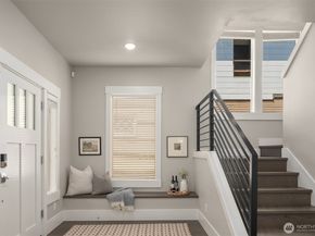 746 Broadway E, Seattle WA 98102