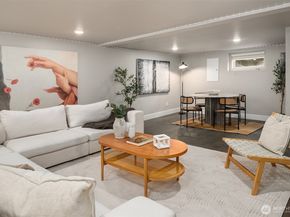 746 Broadway E, Seattle WA 98102