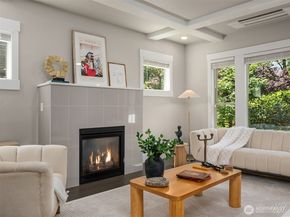 746 Broadway E, Seattle WA 98102
