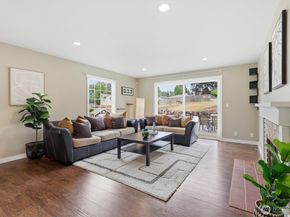 21020 98th Avenue S, Kent WA 98031