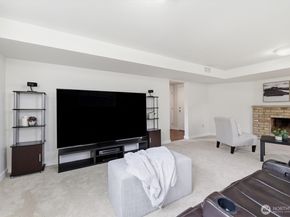 21020 98th Avenue S, Kent WA 98031