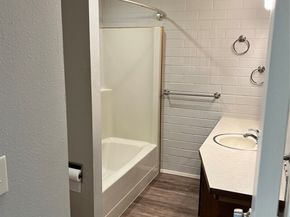 10628 Glen Acres Dr S, Seattle WA 98168