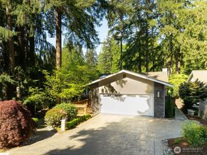 15718 24th Drive SE, Mill Creek WA 98012