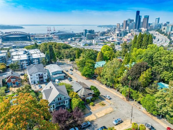 1303 13th Avenue S, Seattle WA 98144