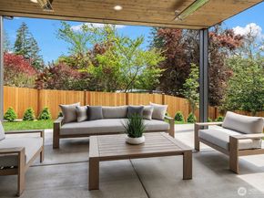 16653 SE 7th Street, Bellevue WA 98008