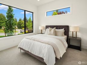 16653 SE 7th Street, Bellevue WA 98008