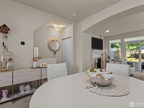 21919 39th Place S 102, Kent WA 98032
