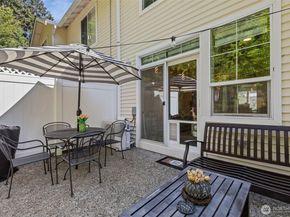 21919 39th Place S 102, Kent WA 98032