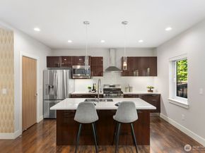 13110 SE 219th Place, Kent WA 98031
