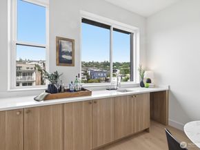 2017 Minor Avenue E, Seattle WA 98102