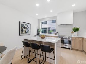 2017 Minor Avenue E, Seattle WA 98102