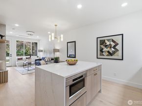 2017 Minor Avenue E, Seattle WA 98102