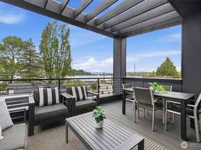 2017 Minor Avenue E, Seattle WA 98102