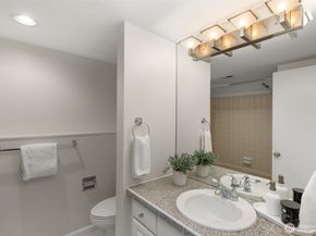 5221 Somerset Drive SE, Bellevue WA 98006