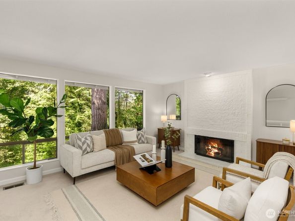 5221 Somerset Drive SE, Bellevue WA 98006