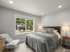 10425 NE 112th Street, Kirkland WA 98033