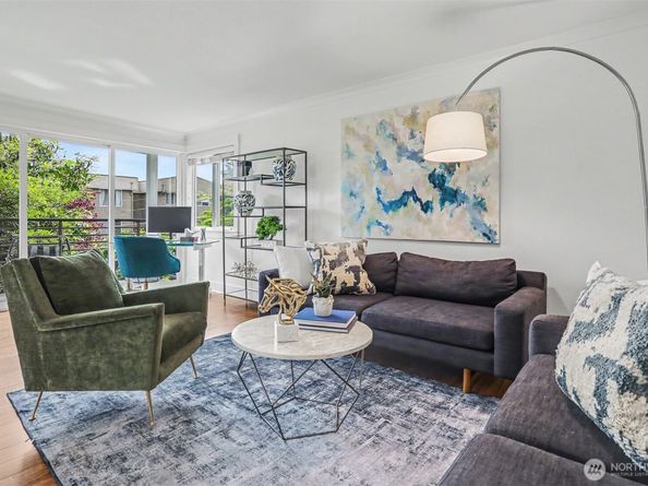 2830 NW 56th Street 203, Seattle WA 98107