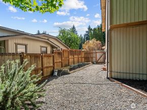 10429 34th Drive SE, Everett WA 98208