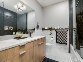 1608 N 50th Street, Seattle WA 98103