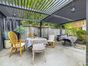 1608 N 50th Street, Seattle WA 98103