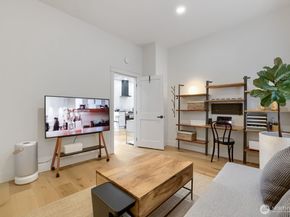 1608 N 50th Street, Seattle WA 98103