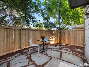 8509 A Interlake Avenue N, Seattle WA 98103