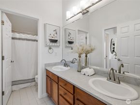 8509 A Interlake Avenue N, Seattle WA 98103